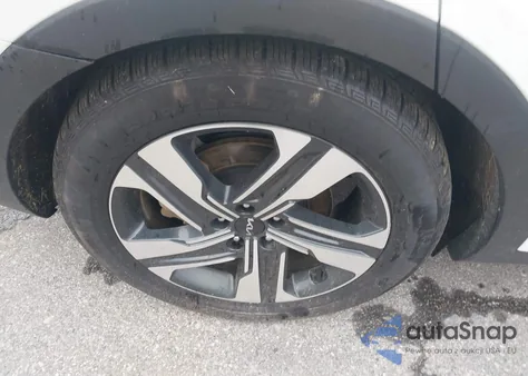 2024 Kia Sorento Plug-In Hybrid Sx Prestige from USA, damaged, VIN KNDRMDLH9R5235792